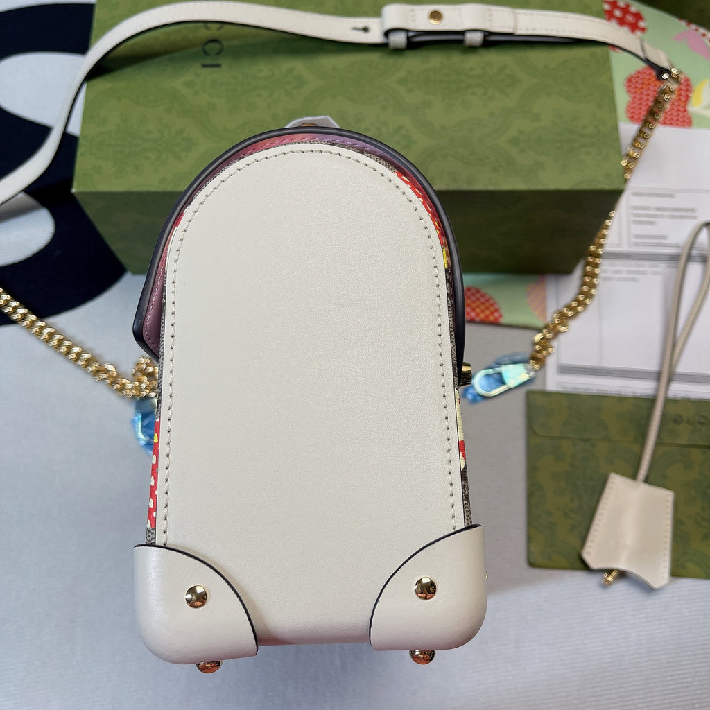 Padlock Small amboo Strawberry Shoulder Bag Beige For Women, Women’s Bags 9.5in/24cm Glami
