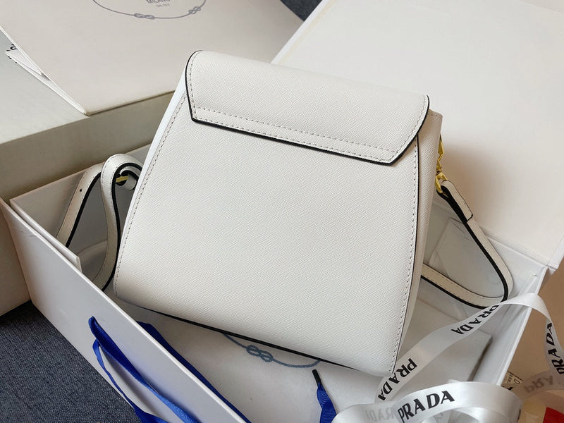 Barnes-Bags - Prada Bags - 967