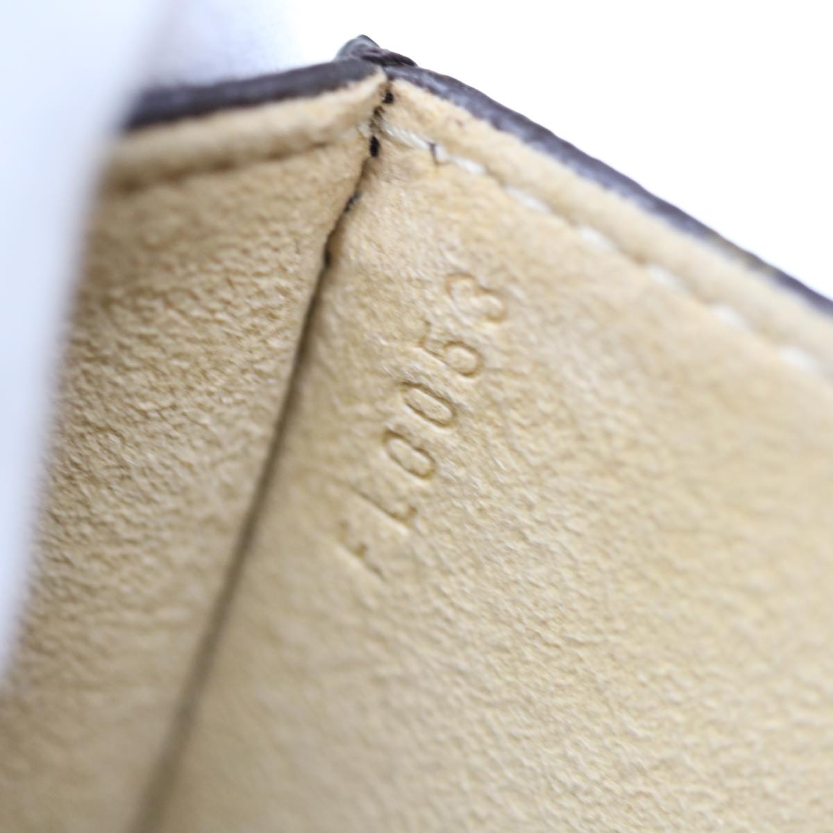 Louis Vuitton Florentine Clutch Bag