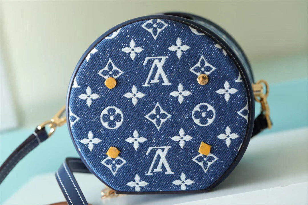 Louis Vuitton Cannes Monogram Denim By Nicolas Ghesquiere For Women, WomenÃƒÂ¢Ã¢â€šÂ¬Ã¢â€žÂ¢s Bags, Shoulder And Crossbody Bags 6.7in/17cm Louis Vuitton