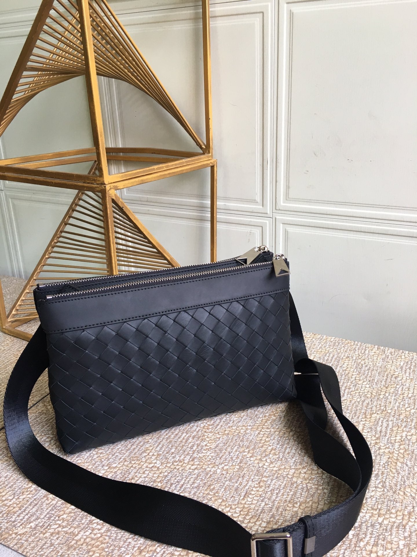 GLAMI Classic Intrecciato Black, For Women, WomenÃ¢â‚¬â„¢s Bags 10.2in/26cm 651938V0E528803