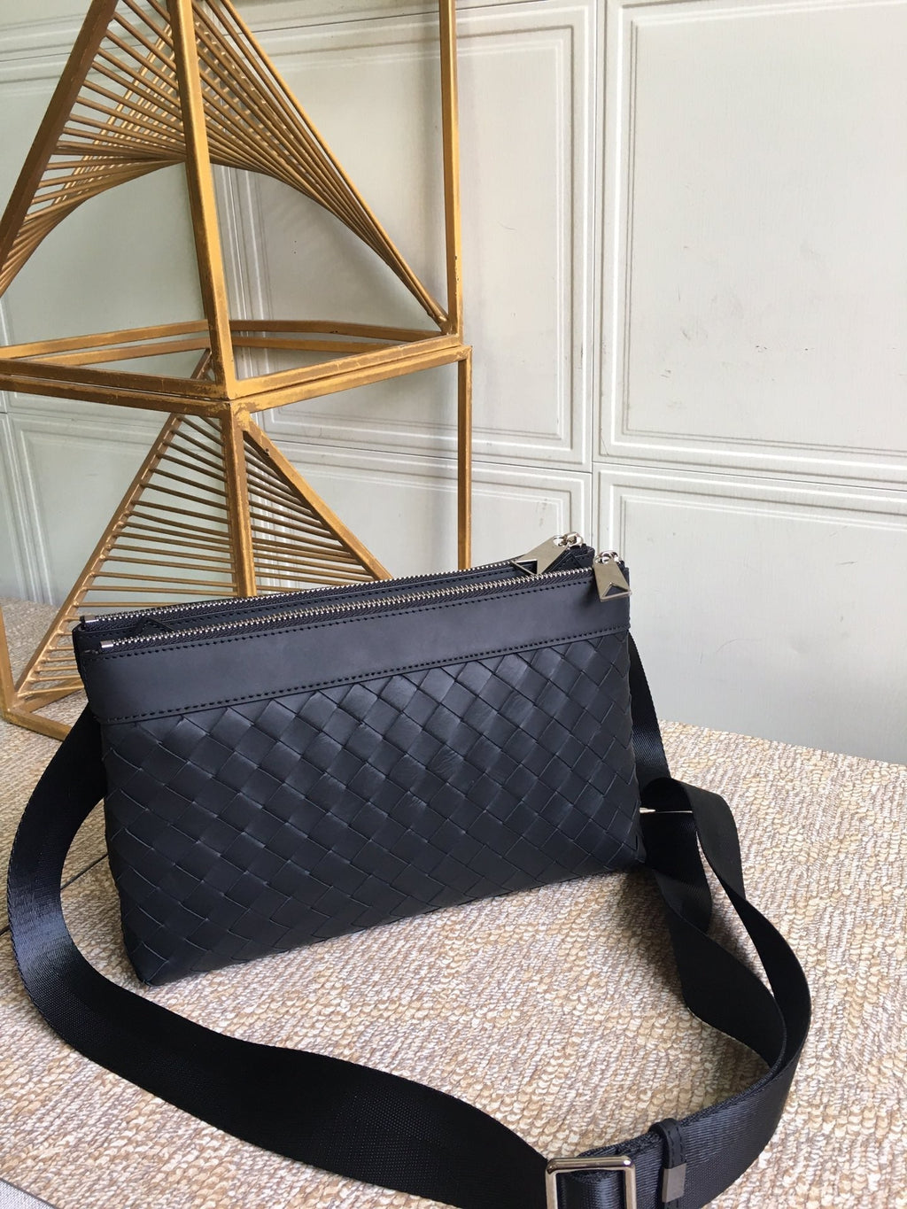 Bottega Veneta Classic Intrecciato Black, For Women, Women’s Bags 10.2in/26cm 651938V0E528803