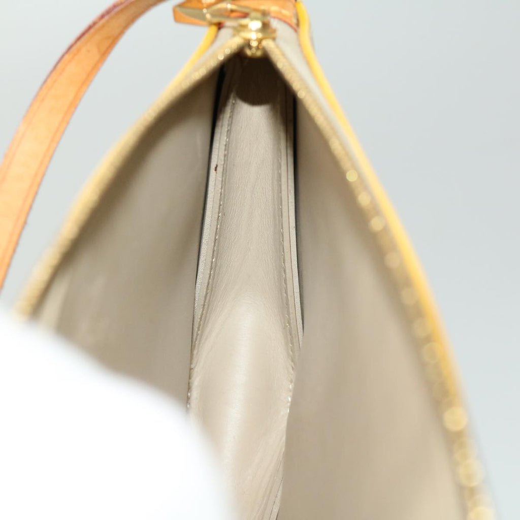 Louis Vuitton Lexington   Leather Clutch Bag