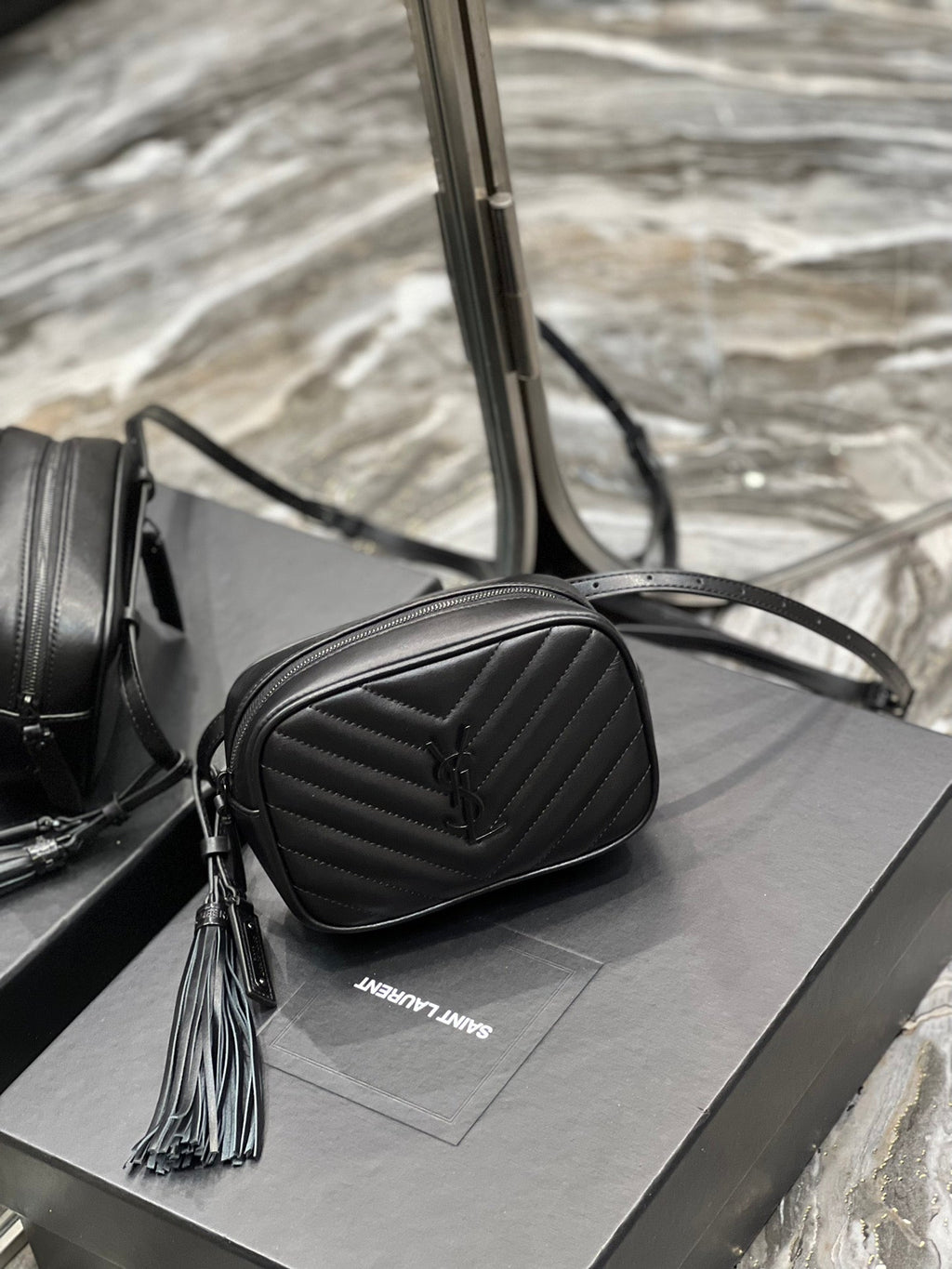 Top Quality Lou Belt Bag Black In MatelassÃ© Black Metal Hardware For Women 6.1in/15cm YSL 534817DV7081000