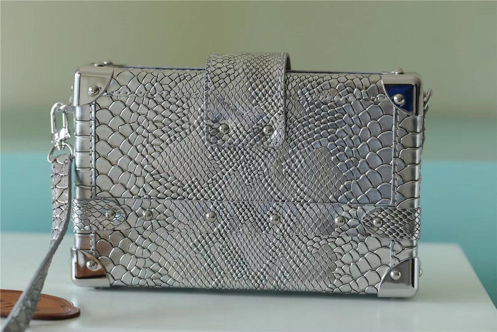 Louis Vuitton Petite Malle High Shiny Alligator SiLouis Vuittoner For Women,  Shoulder And Crossbody Bags 7.9in/20cm Louis VuittonÃƒâ€šÃ‚Â 