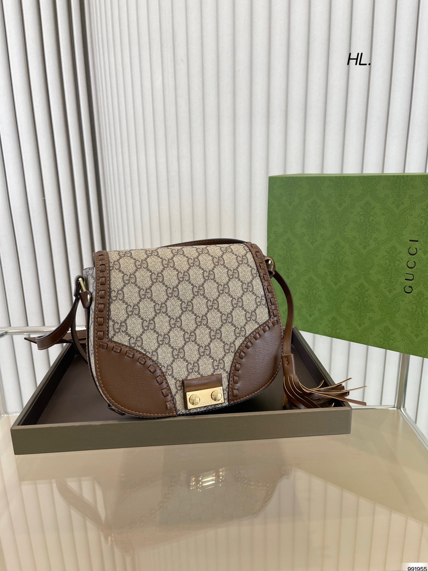 LB - New 1:1 rep  Bags Gucci 521