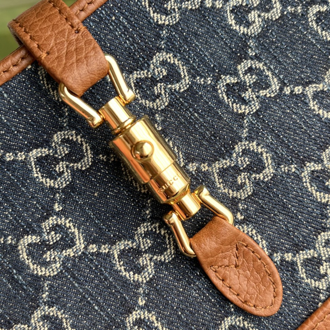 Jackie 1961 Mini Shoulder Bag Blue And Ivory Jacquard Denim For Women 7.5in/19cm Ã¢â‚¬Å½637092 2KQ8375