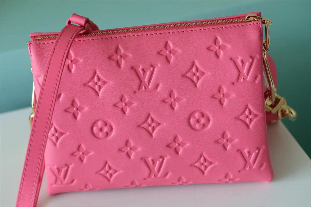 Louis Vuitton Coussin Monogram Light Pink For Women, WomenÃƒÂ¢Ã¢â€šÂ¬Ã¢â€žÂ¢s Bags, Shoulder And Crossbody Bags 8.3in/21cm Louis Vuitton