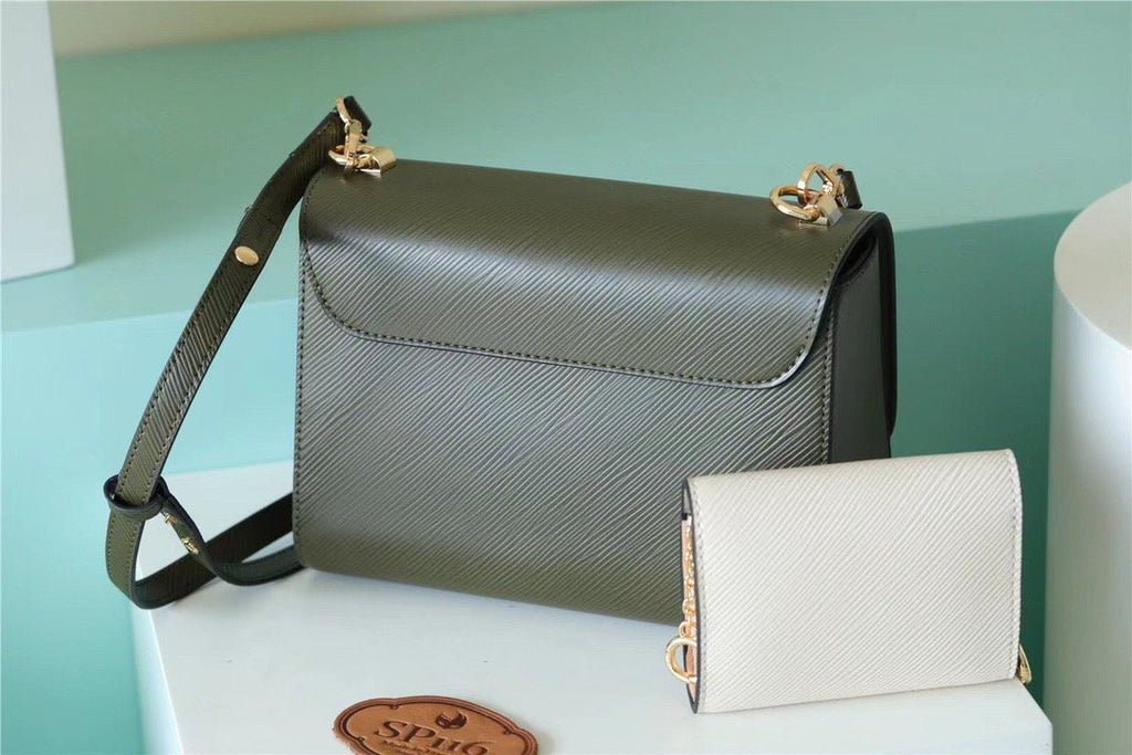 Louis Vuitton Twist MM Bag, Shoulder and Cross Body Bags For Women Kaki / Quartz White 9.1in/23cm Louis Vuitton M59884