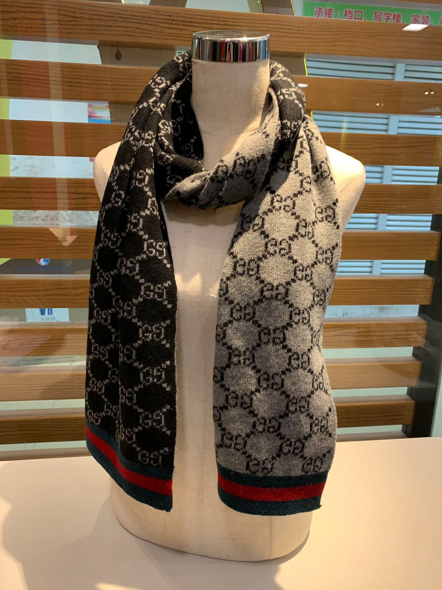 LB - Luxury Gucci Scarf 007