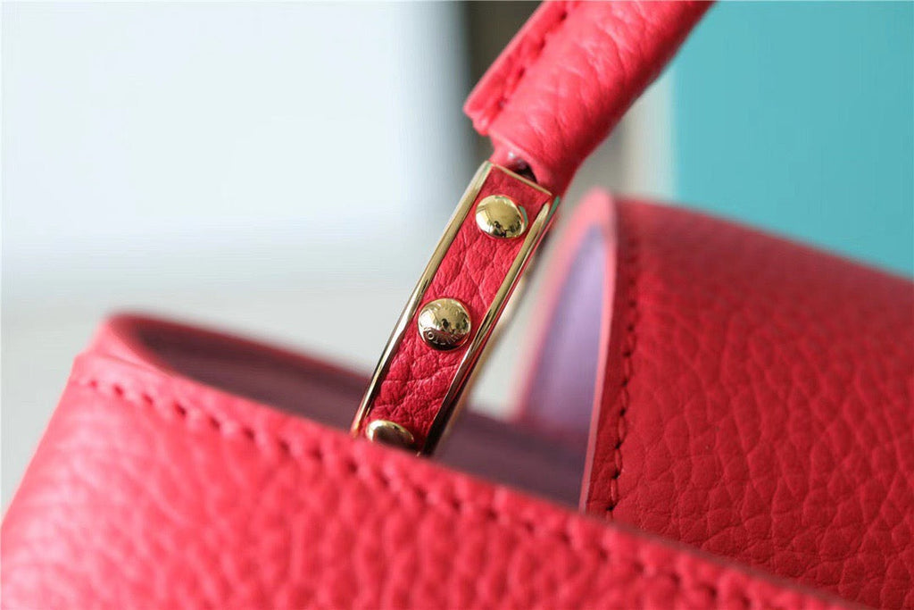 Louis Vuitton Capucines Taurillon Red For Women, WomenÃƒÂ¢Ã¢â€šÂ¬Ã¢â€žÂ¢s Bags, Shoulder And Crossbody Bags 10.6in/27cm Louis Vuitton