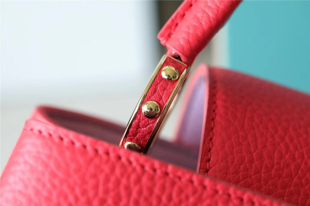 Louis Vuitton Capucines Taurillon Red For Women, WomenÃƒÂ¢Ã¢â€šÂ¬Ã¢â€žÂ¢s Bags, Shoulder And Crossbody Bags 10.6in/27cm Louis Vuitton