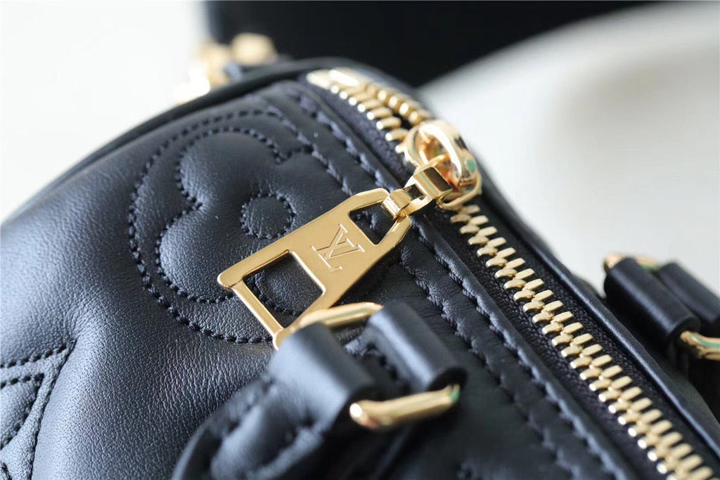 Louis Vuitton Papillon GLAMI Bag Classic Monogram For Women 20cm Black Louis Vuitton M59800