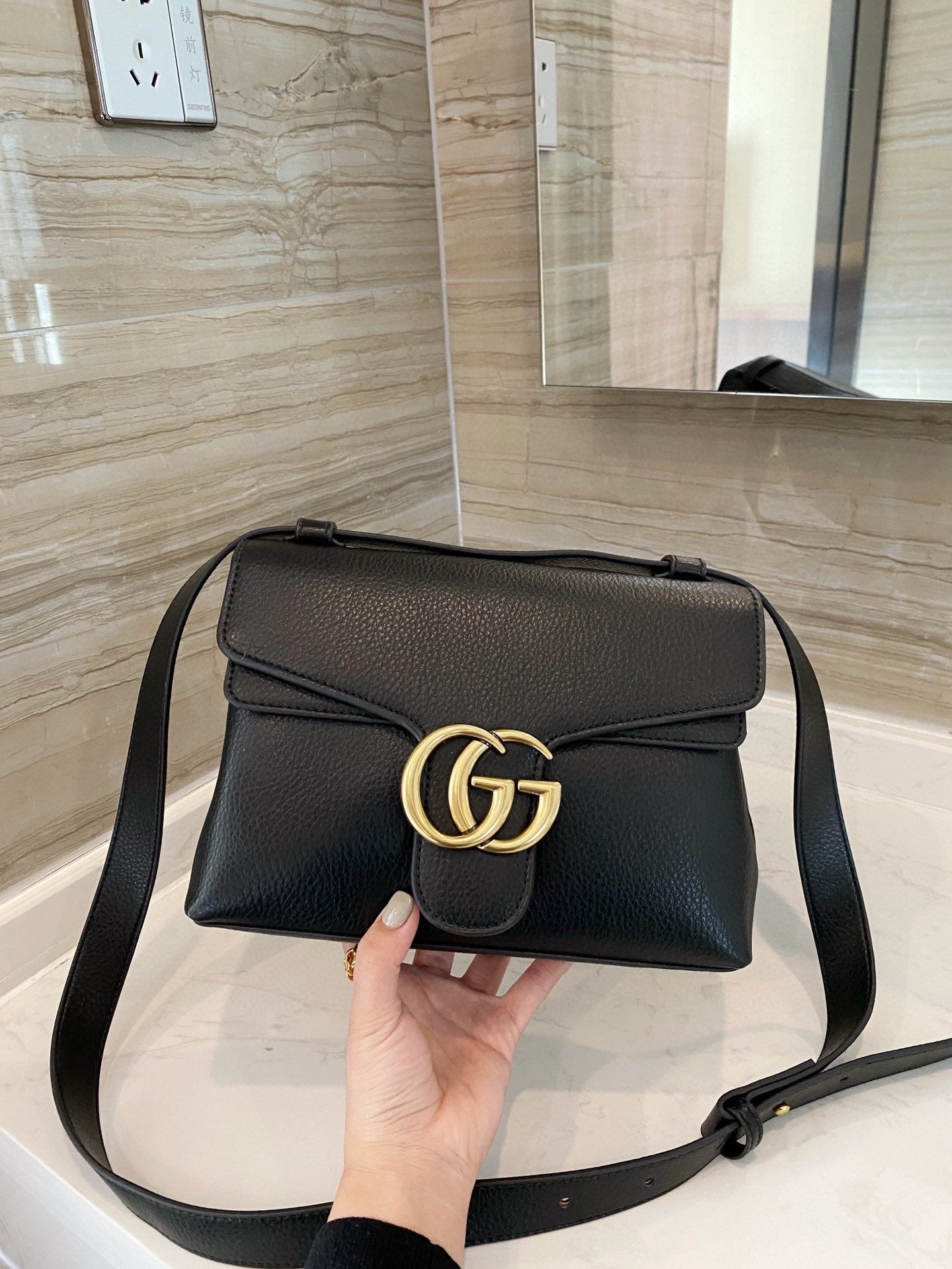 LB - New 1:1 rep  Bags Gucci 210