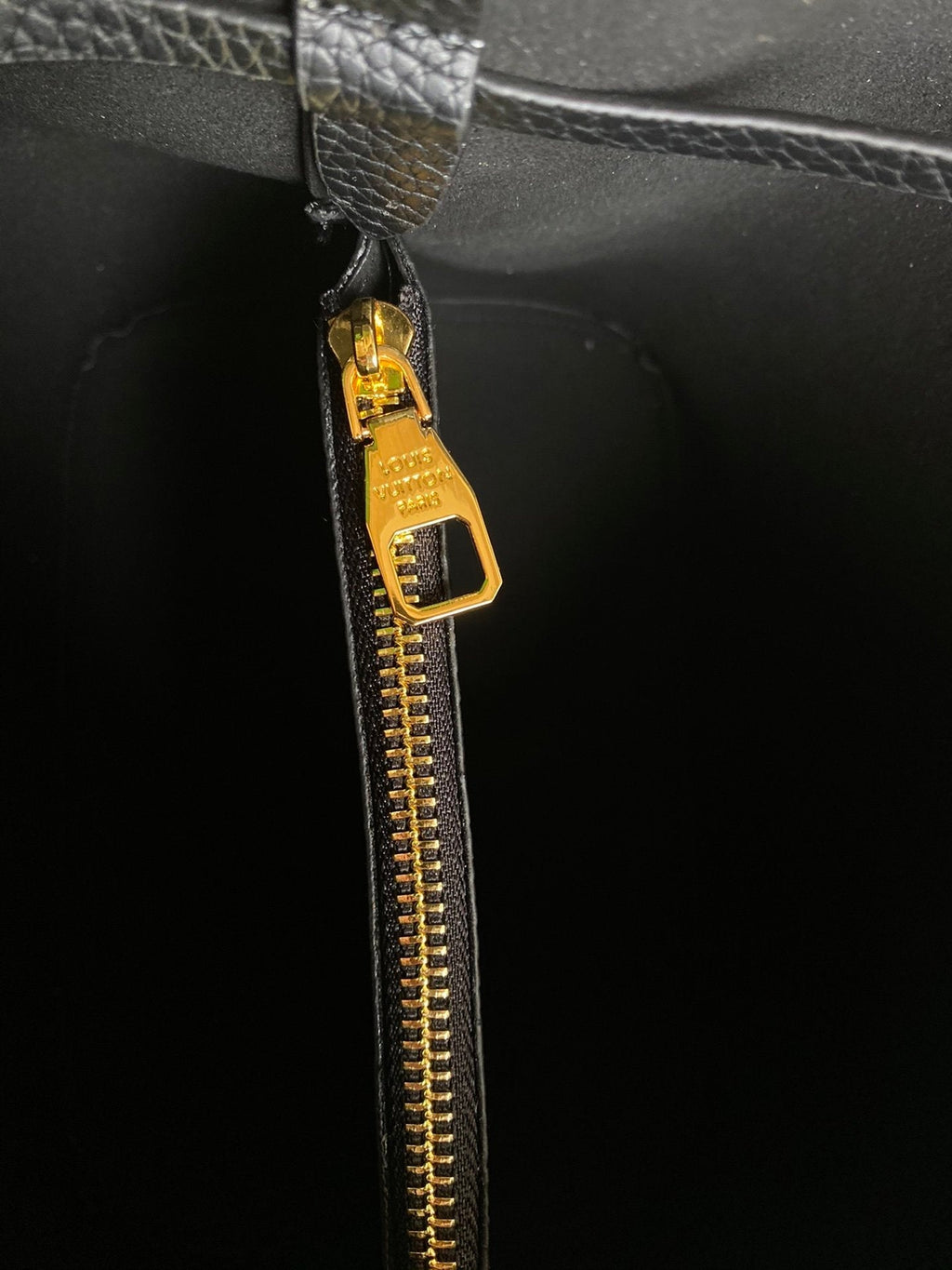 Louis Vuitton NeoNoe MM Bucket Bag Monogram Empreinte Black For Women, Women’s Handbags, Shoulder Bags 10.2in/26cm Louis Vuitton M45256
