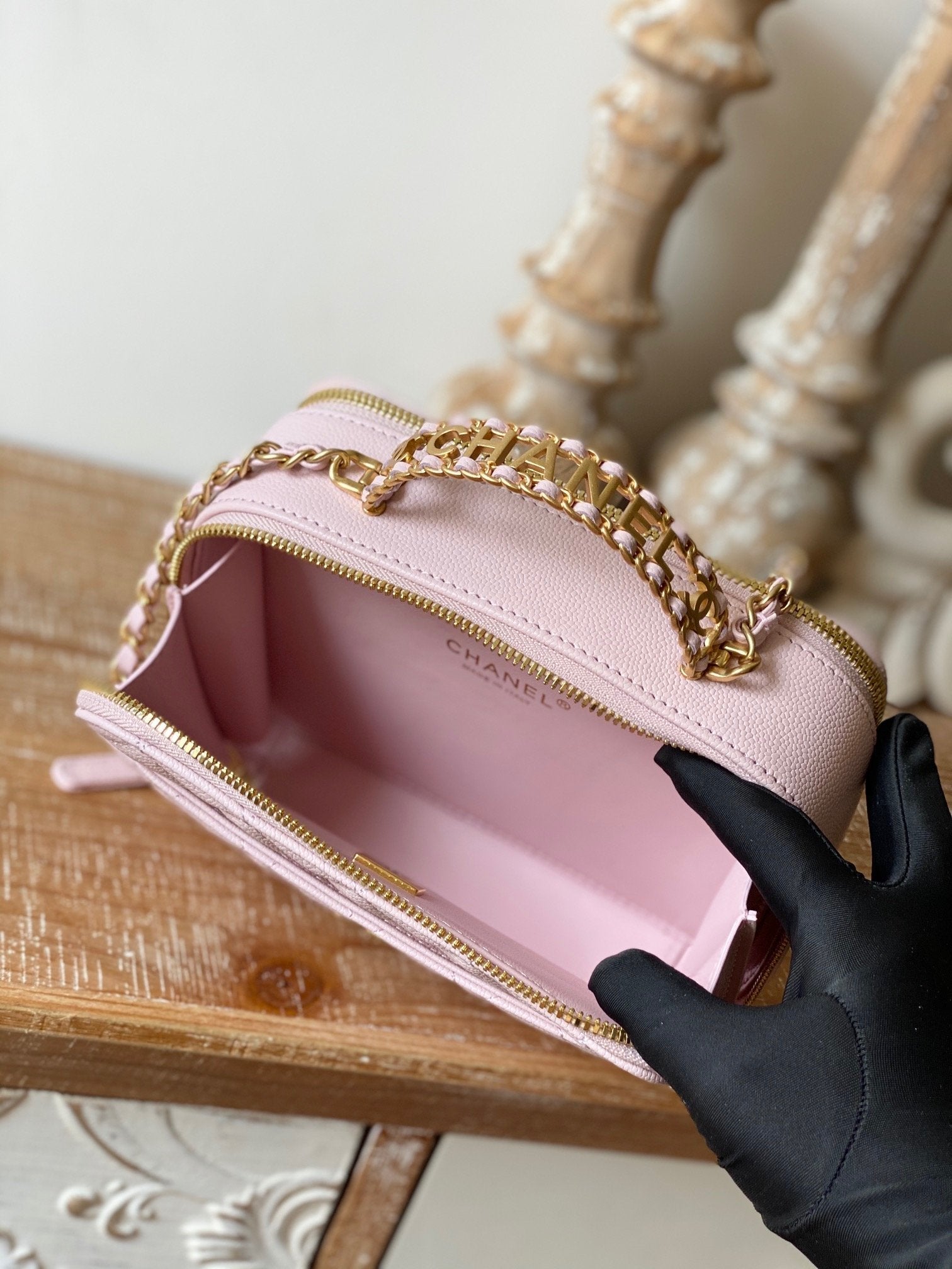 ChanelSmall Vanity Case Gold Hardware Light PiNike For Women Handbags, Shoulder Bags 5.9in/15cm AS3228Ã‚Â 