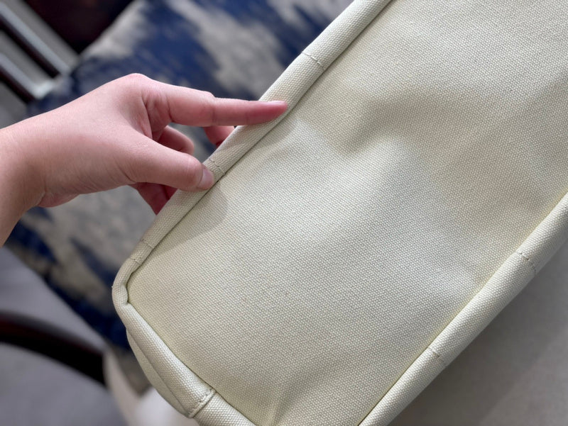 Prada Bags - Luxera Bags - 583
