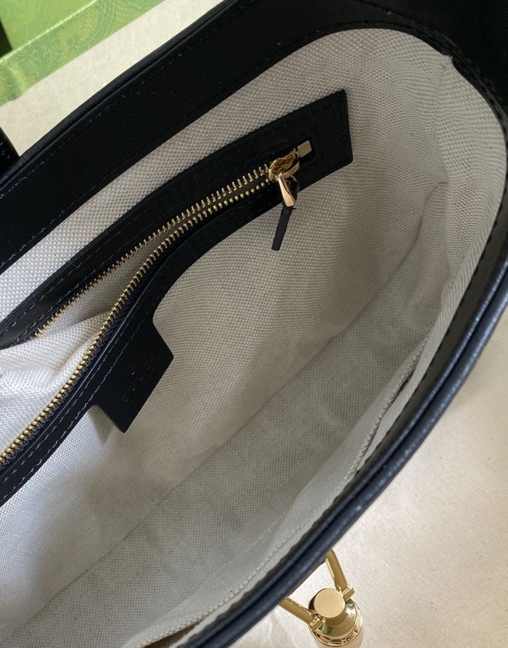 Gucci Jackie 1961 Small Shoulder Bag White With Black 11in/28cm 636706 10OBG 9099