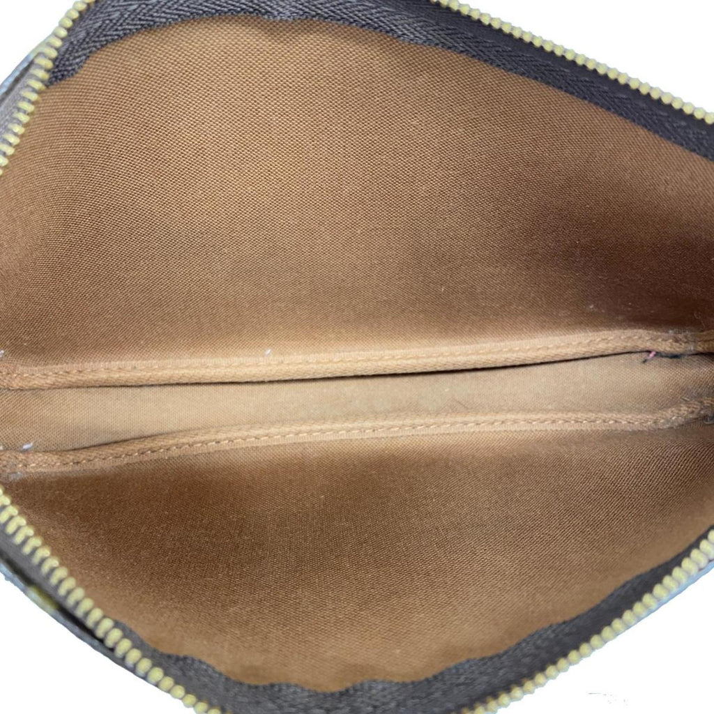 Louis Vuitton Pochette Accessoires  Canvas Clutch Bag