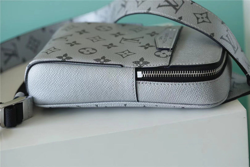 Louis Vuitton Outdoor Sling Bag Taigarama Gunmetal Gray For Men, Bags, Crossbody Bags 8.3in/21cm Louis VuittonÃƒâ€šÃ‚Â 