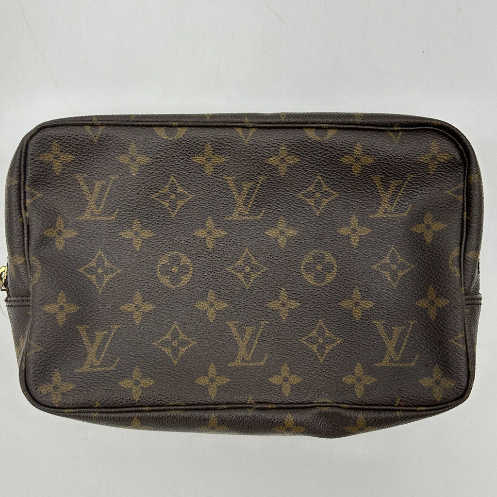 Louis Vuitton Trousse De Toilette Brown Canvas Clutch Bag Louis Vuitton9922sd