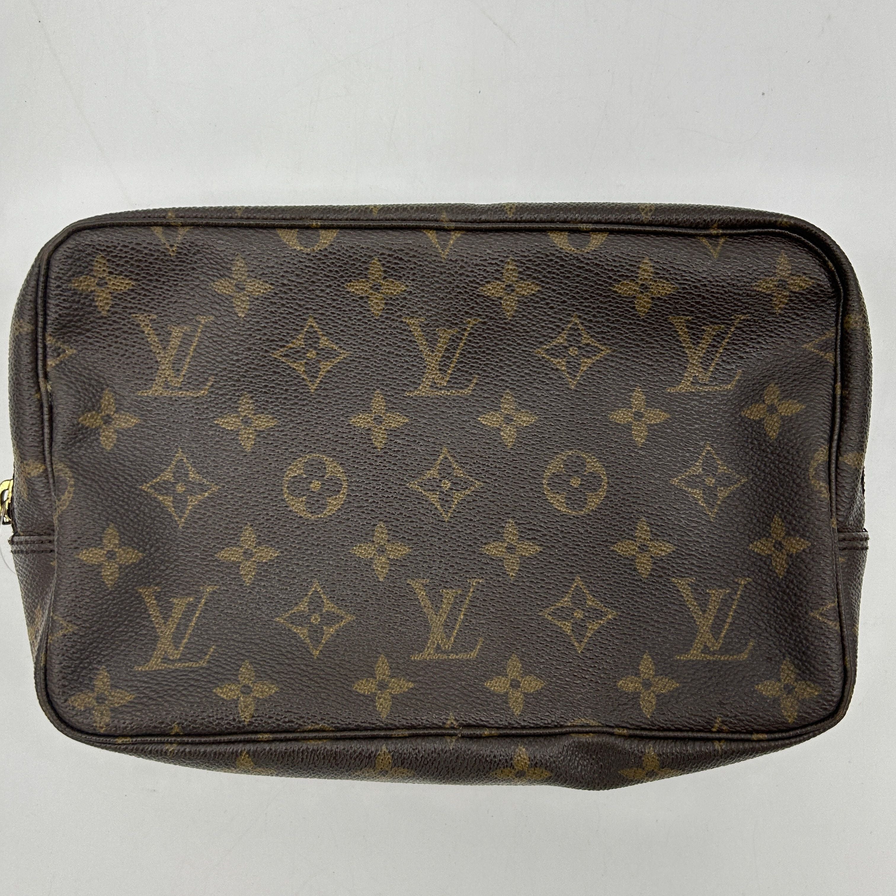 Louis Vuitton Trousse De Toilette Brown Canvas Clutch Bag Louis Vuitton9922sd