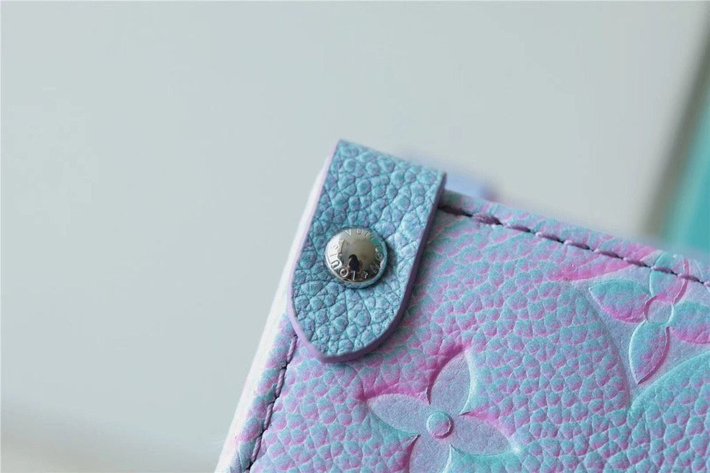 Louis Vuitton OnTheGo PM Monogram Empreinte Lilas Purple For Women, WomenÃƒÂ¢Ã¢â€šÂ¬Ã¢â€žÂ¢s Bags, Shoulder And Crossbody Bags 9.8in/25cm Louis Vuitton M46067