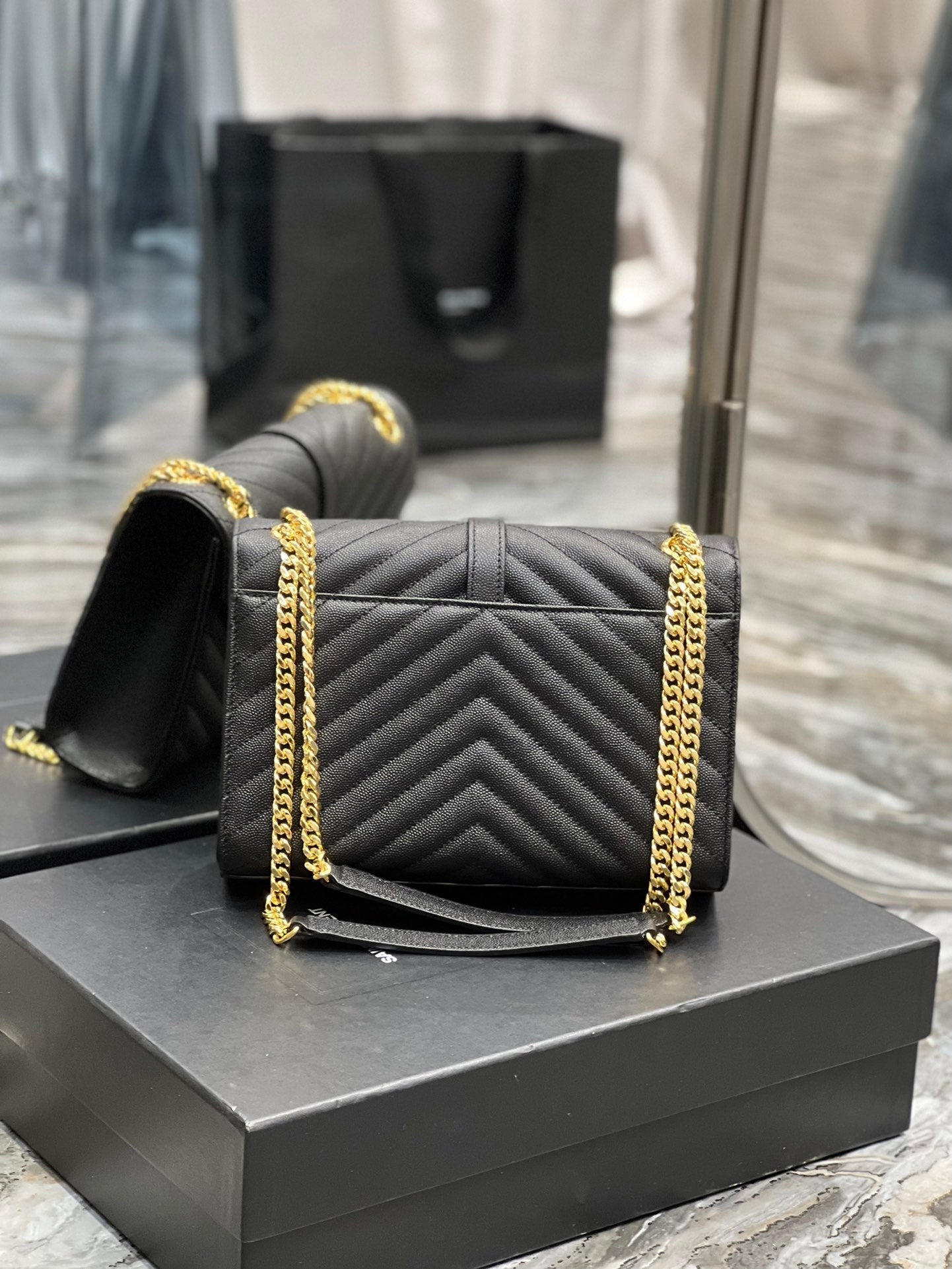 YSSL College Medium Chain Bag Black Gold Toned Hardware For Women 9in/24cm YSL 600279BRM071000