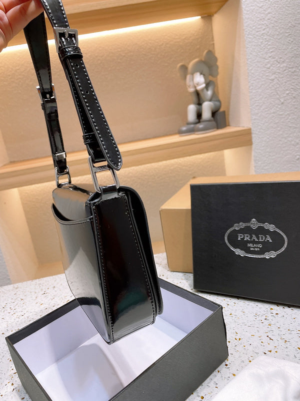 Prada Bags - Luxera Bags - 1064