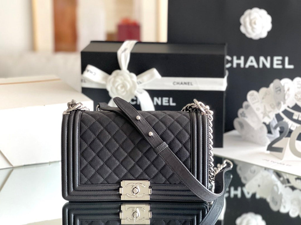 ChanelMeGLAMIum Classic GlamIap Bag 25cm Black For Women A67086