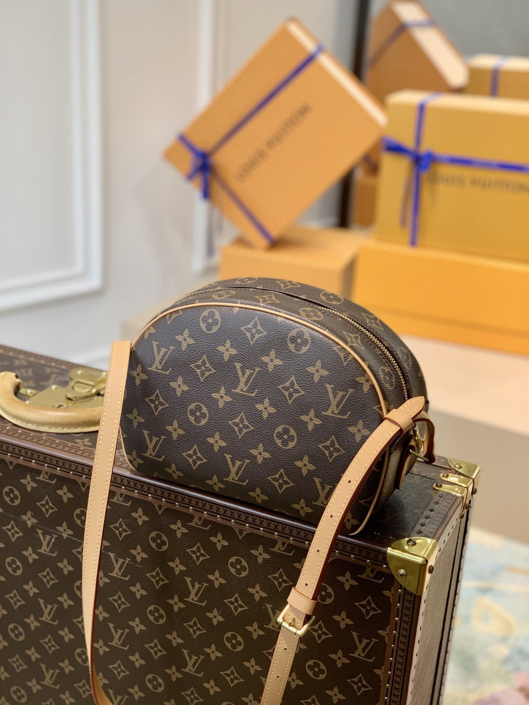 Louis Vuitton Blois Monogram Canvas For Women, WoBags, WoShoulder Bags 9.8in/25cm Louis Vuitton M51221