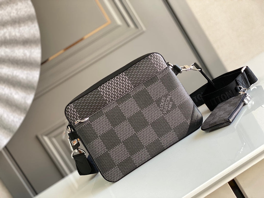 Louis Vuitton Trio Messenger Damier Graphite Black For Men, Bags, Shoulder And Crossbody Bags 9.8in/25cm Louis Vuitton N50017