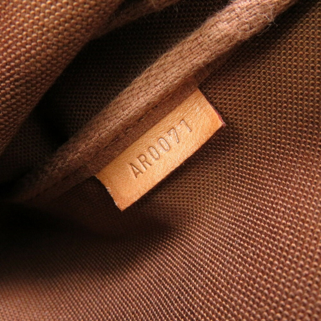 Louis Vuitton Pochette Accessoires  Canvas Clutch Bag