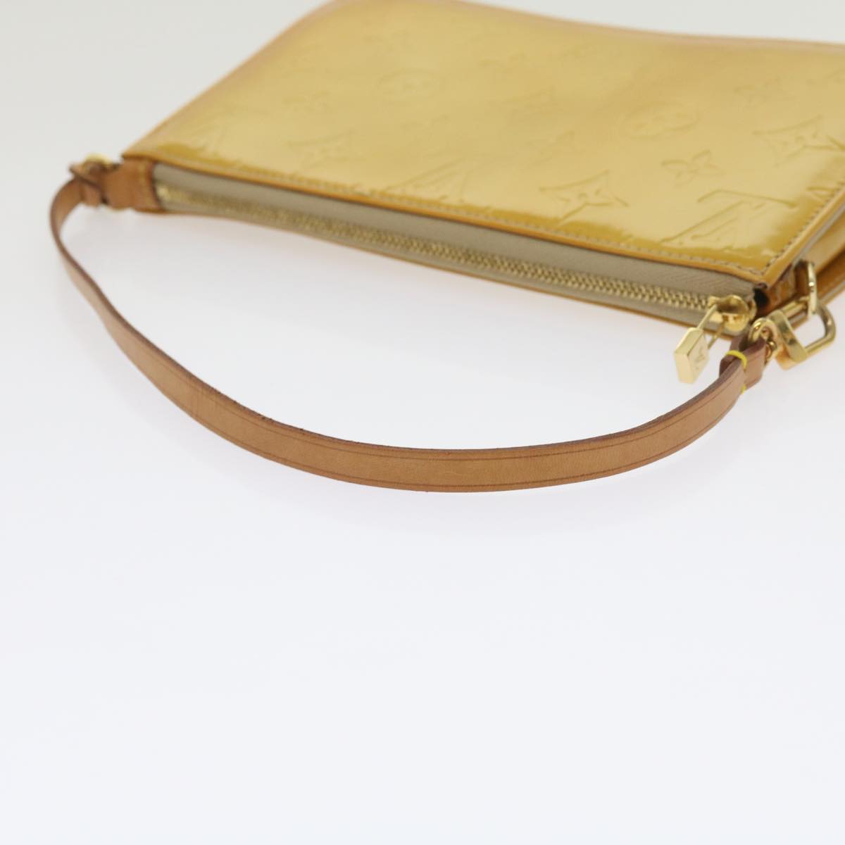 Louis Vuitton Lexington   Leather Clutch Bag