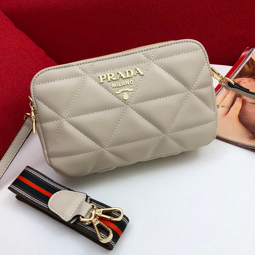 Barnes-Bags - Prada Bags - 847