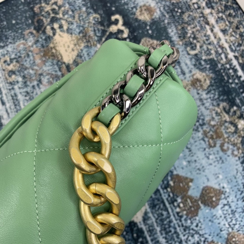 Chanel 19 GlamIap Bag Gold Hardware Green For Women Handbags, Shoulder Bags 10.2in/26cm AS1160