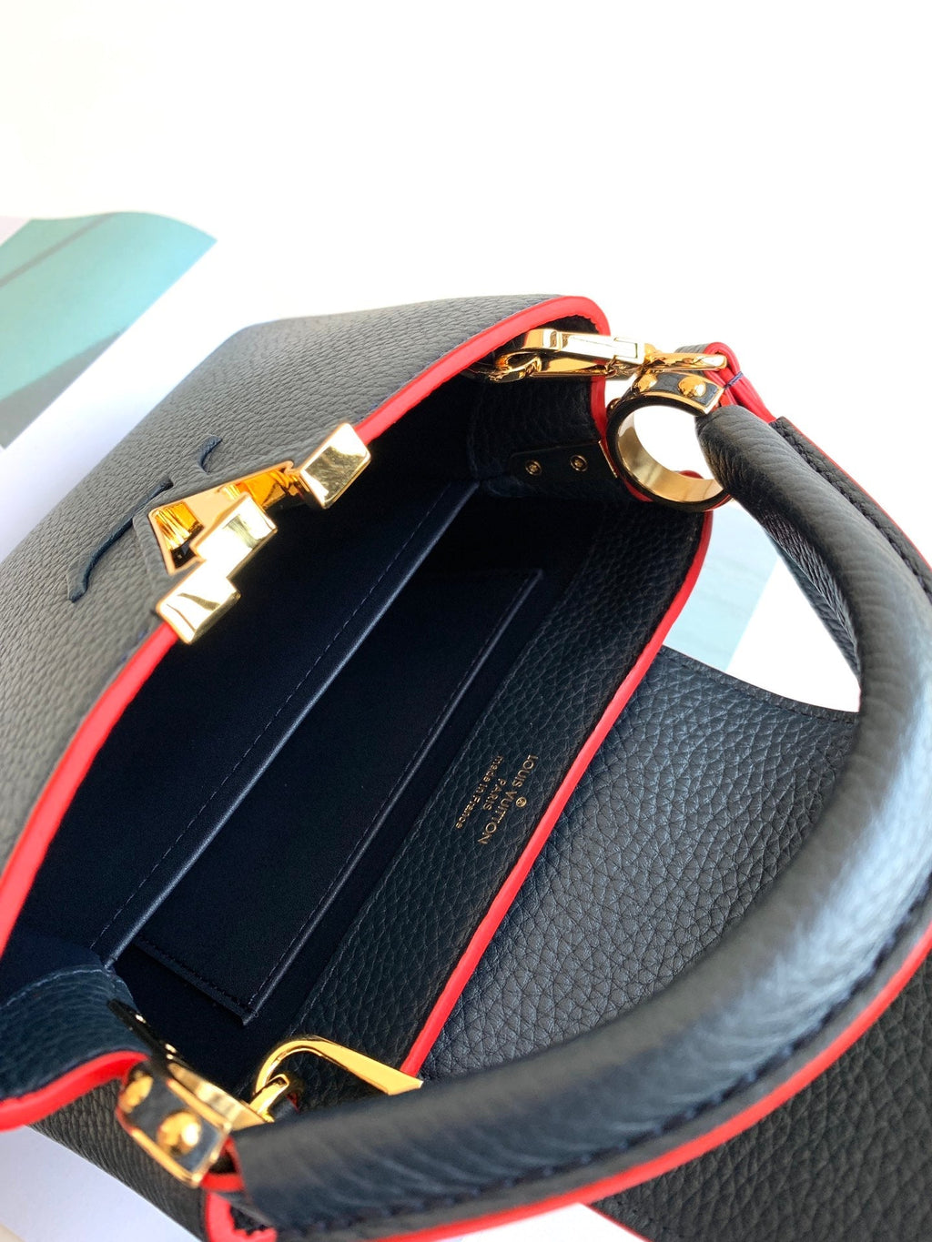 Louis Vuitton Capucines Mini Taurillon Navy Blue For Women,  Shoulder And Crossbody Bags 8.3in/21cm Louis Vuitton