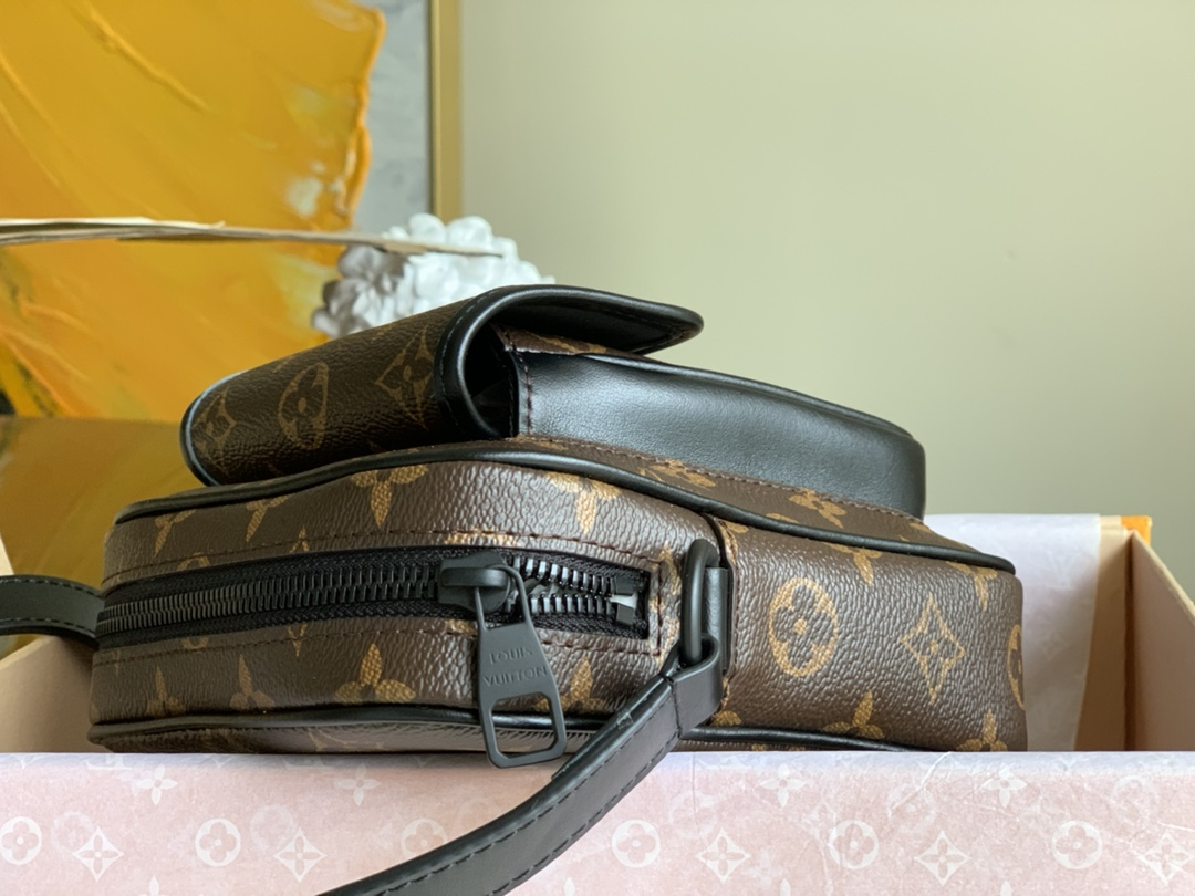 Elite Carryalls
