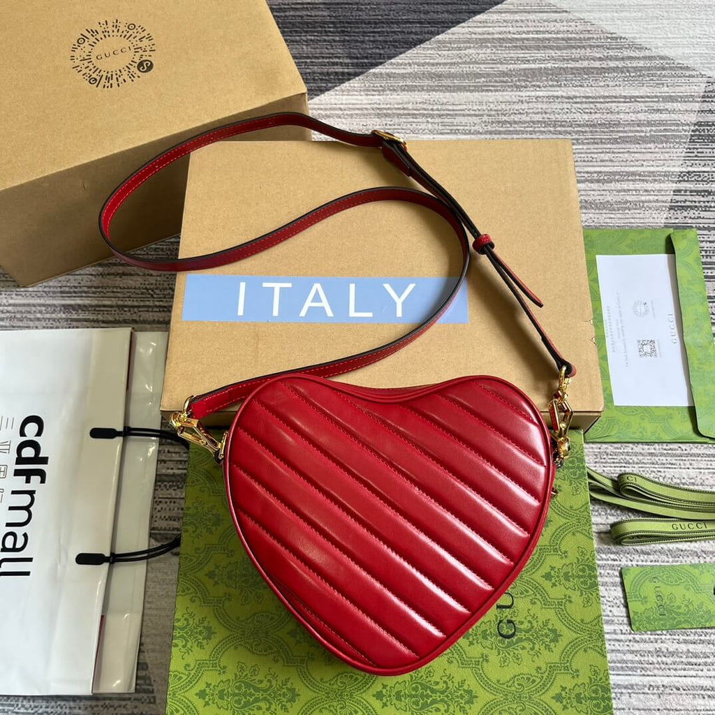 GC751628 shoulder bag shoulder bag 20cm red Free shipping