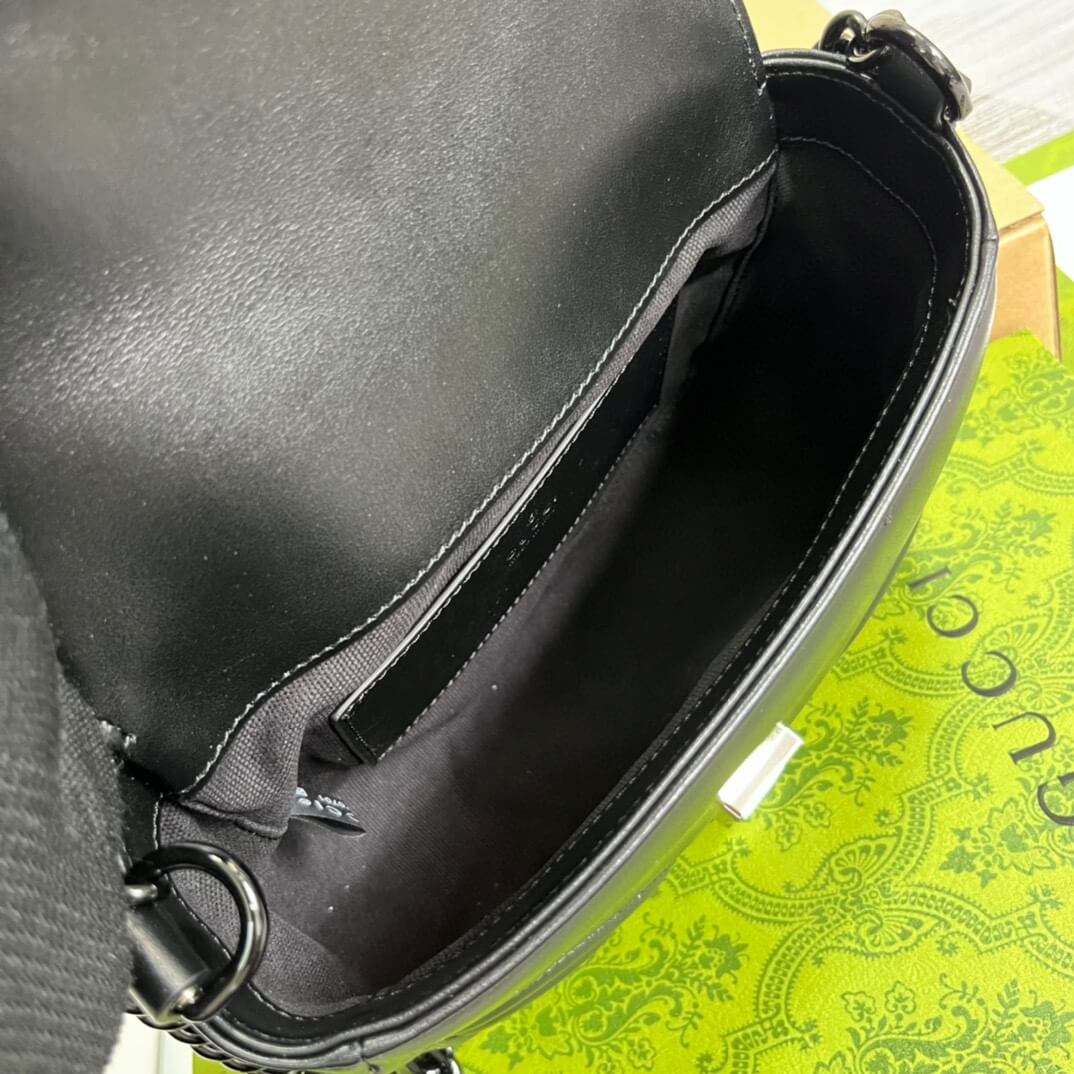 Gucci 739681 Marmont shoulder bag 18cm black Leather