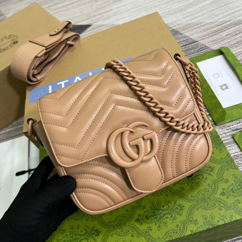 Gucci 739681 Marmont shoulder bag 18cm rose beige Leather