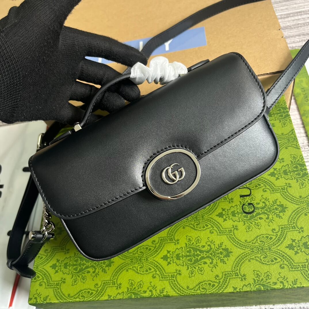 Gucci 739722 Petite Gucci cross body bags 21cm black Leather