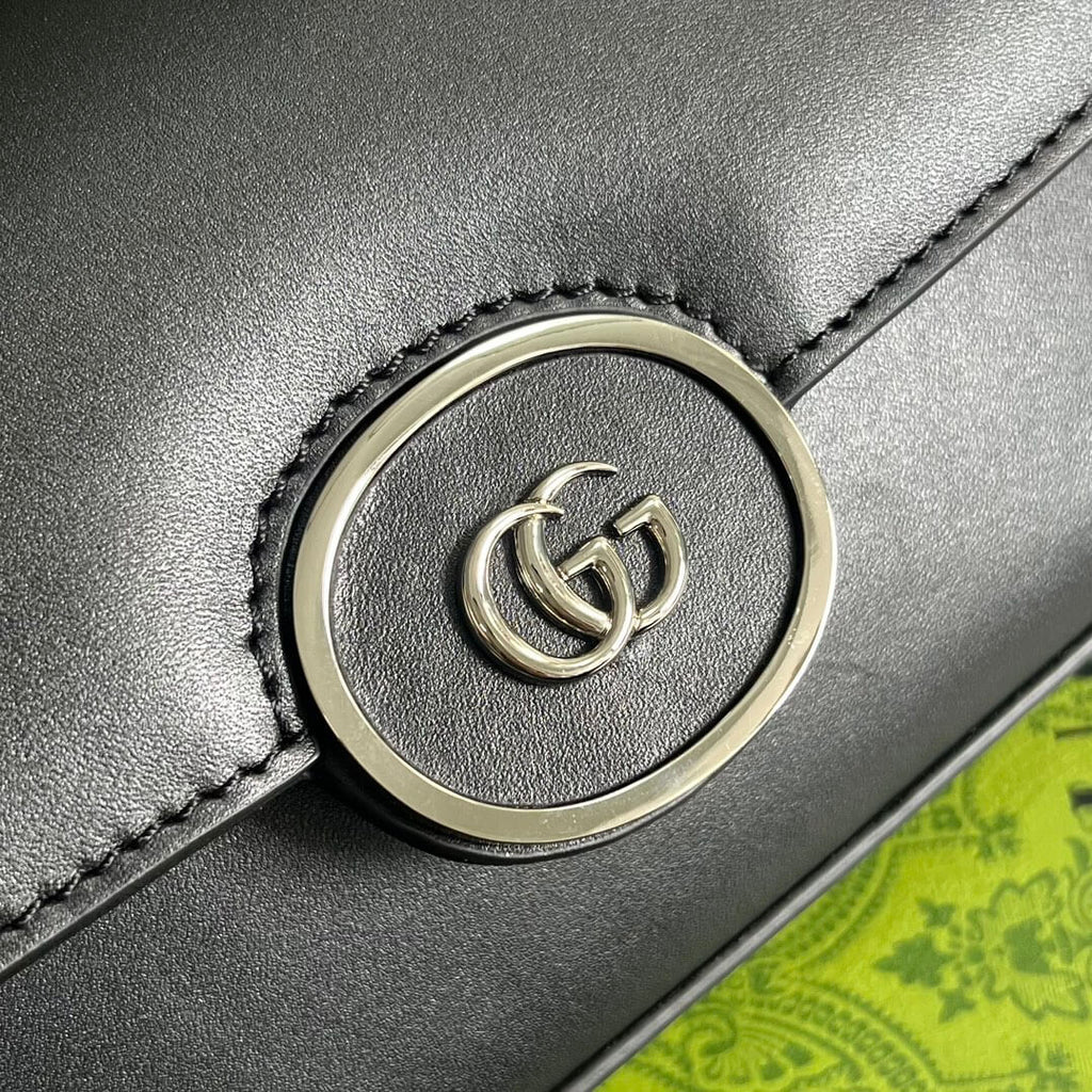Gucci 739722 Petite Gucci cross body bags 21cm black Leather