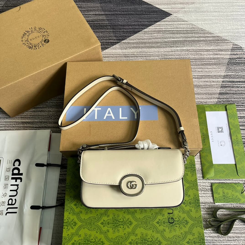 Gucci 739722 Petite Gucci cross body bags 21cm white Leather