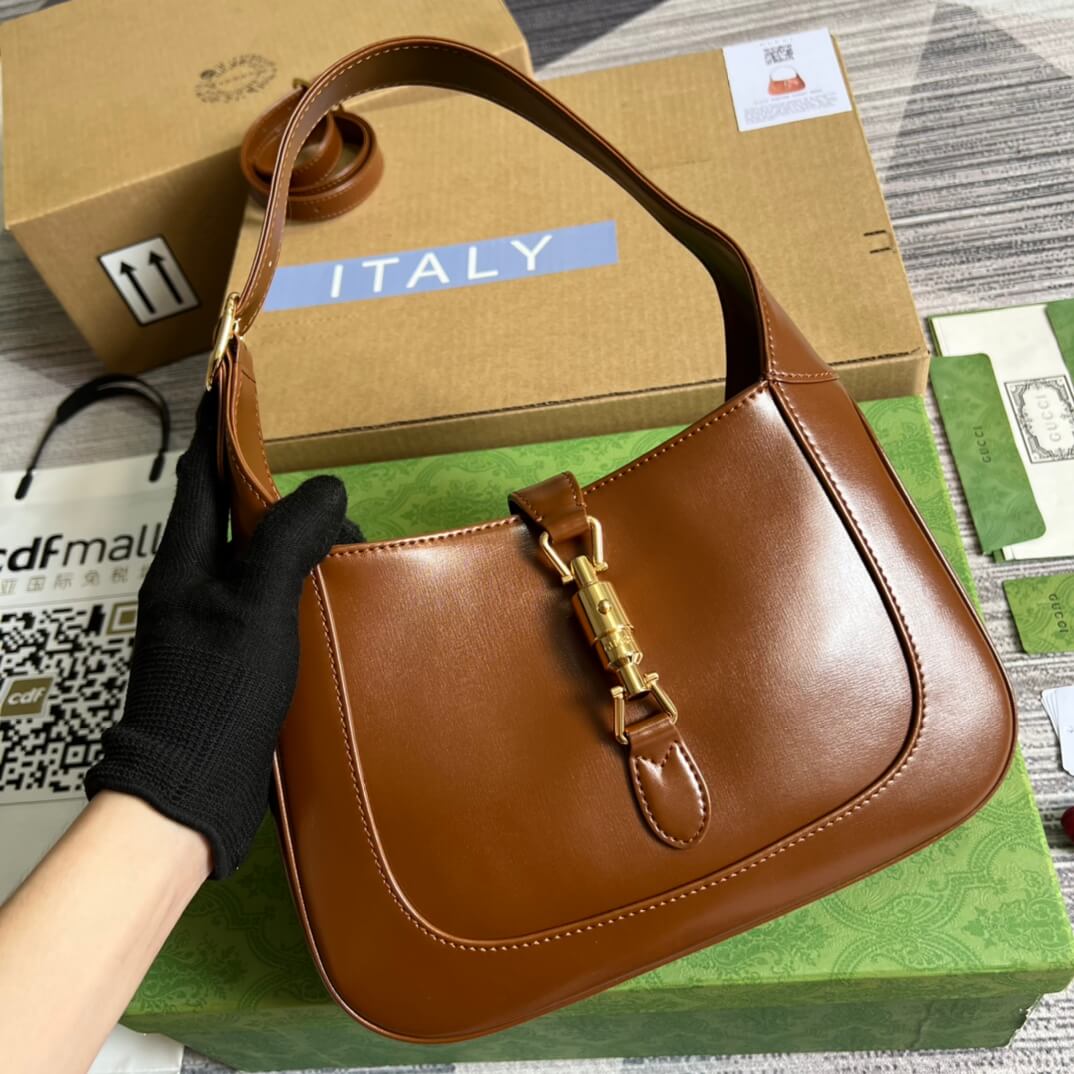 Gucci636709 subaxillary bag 28cm brown cowhide