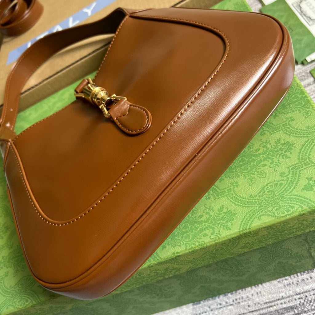 Gucci636709 subaxillary bag 28cm brown cowhide