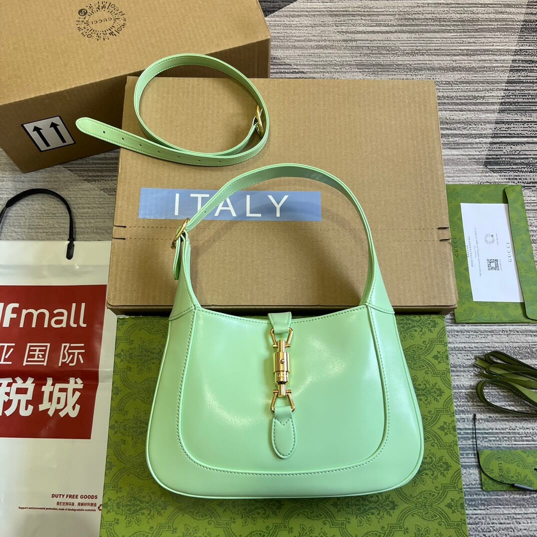 Gucci636709 subaxillary bag 28cm light green cowhide