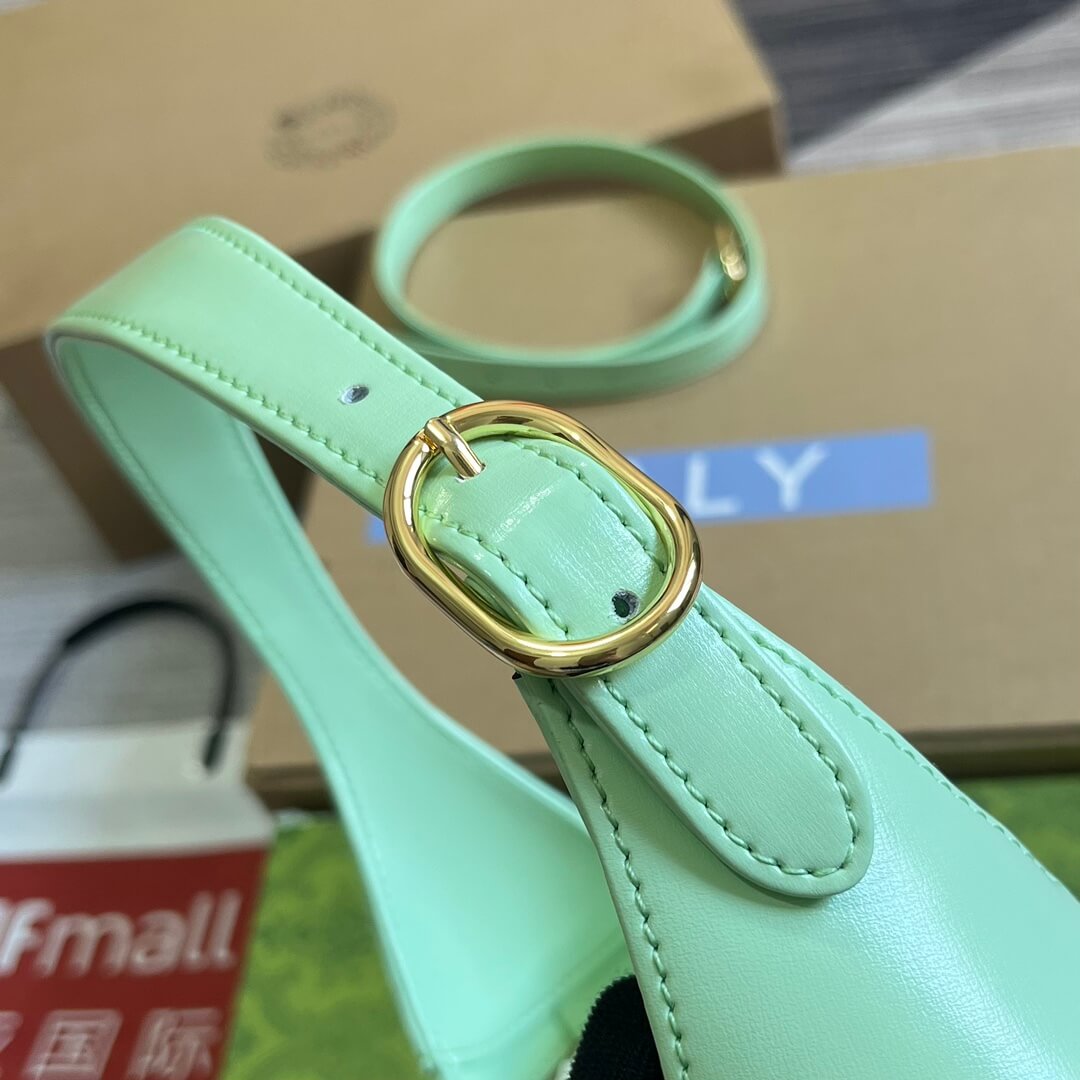 Gucci636709 subaxillary bag 28cm light green cowhide