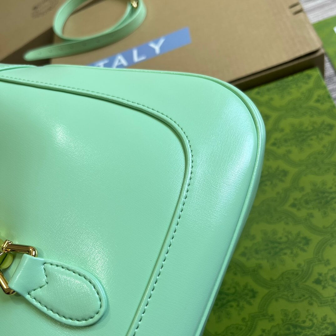 Gucci636709 subaxillary bag 28cm light green cowhide