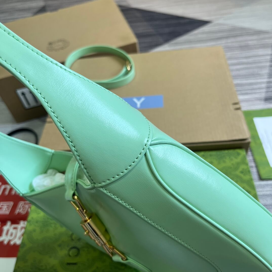 Gucci636709 subaxillary bag 28cm light green cowhide